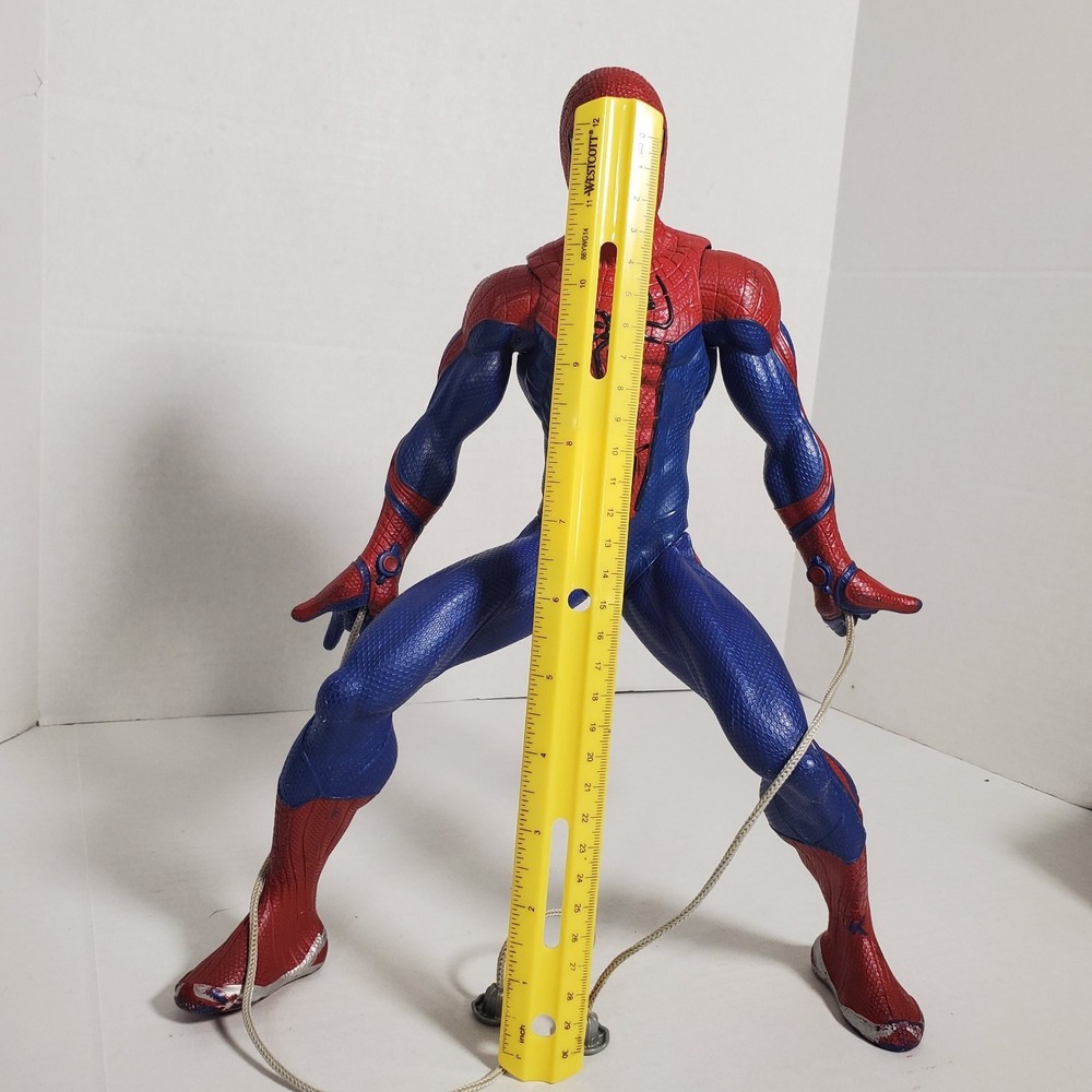 Marvel The Amazing Spider-Man Action Figure 12" Pull String Web Toy - Picture 11 of 16